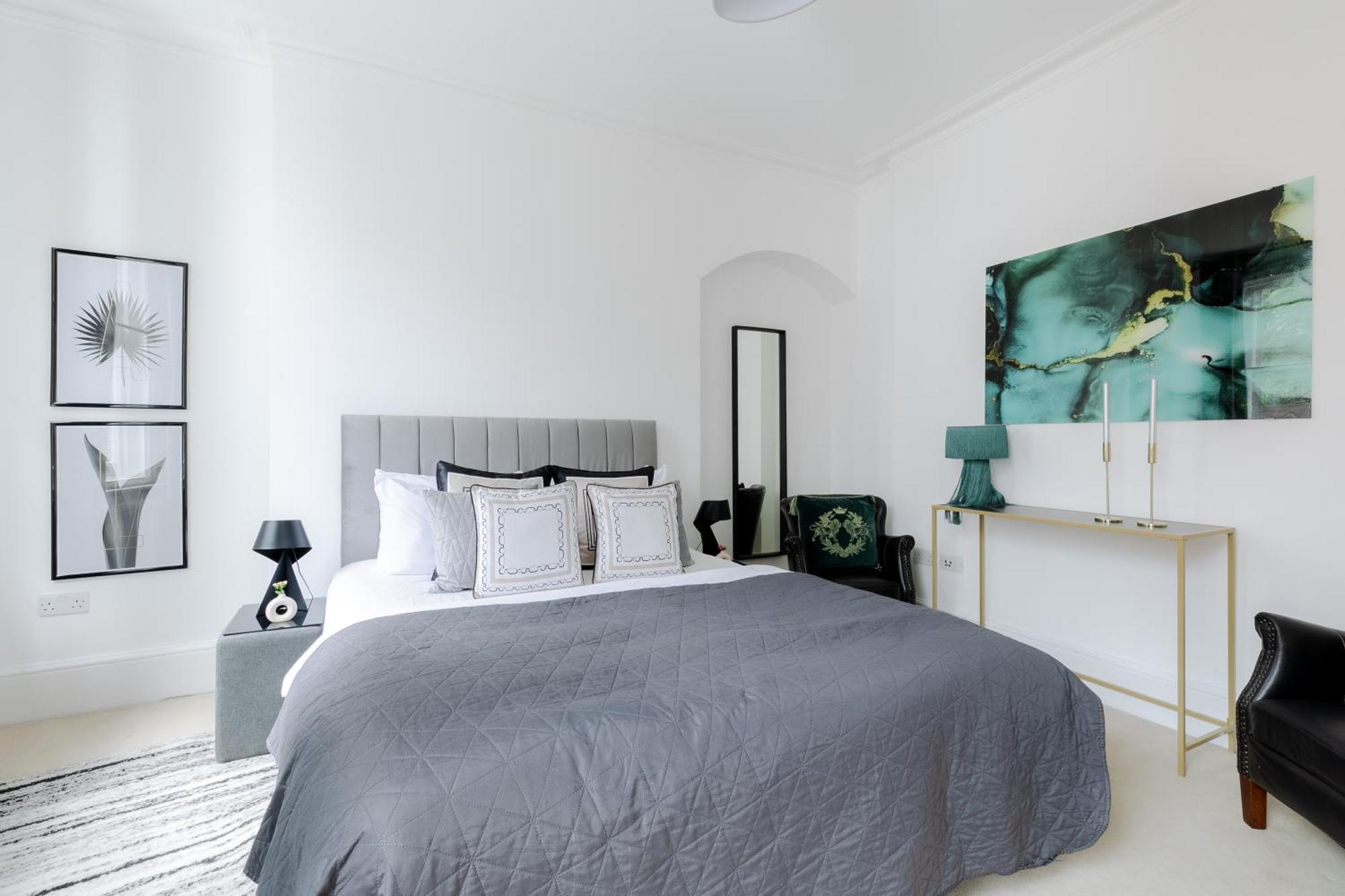 Apartament Rare Find Off Oxford St! Soho 5Bed Design House For Xxl Groups Londyn Zewnętrze zdjęcie
