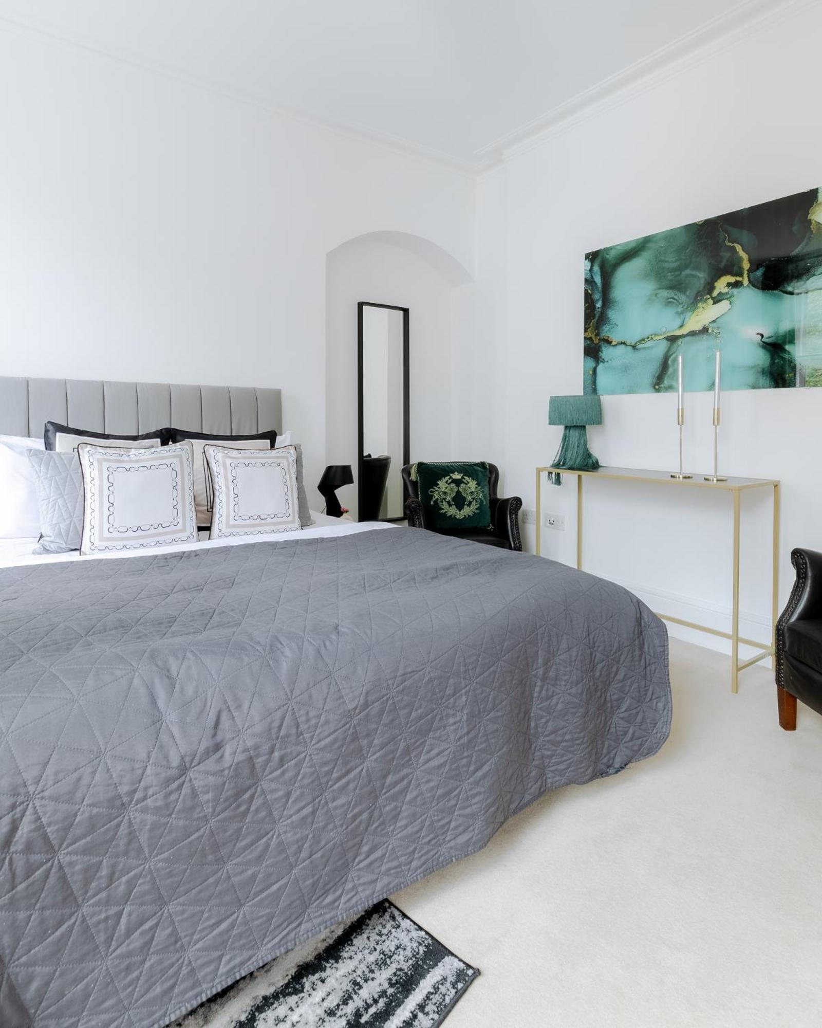 Apartament Rare Find Off Oxford St! Soho 5Bed Design House For Xxl Groups Londyn Pokój zdjęcie